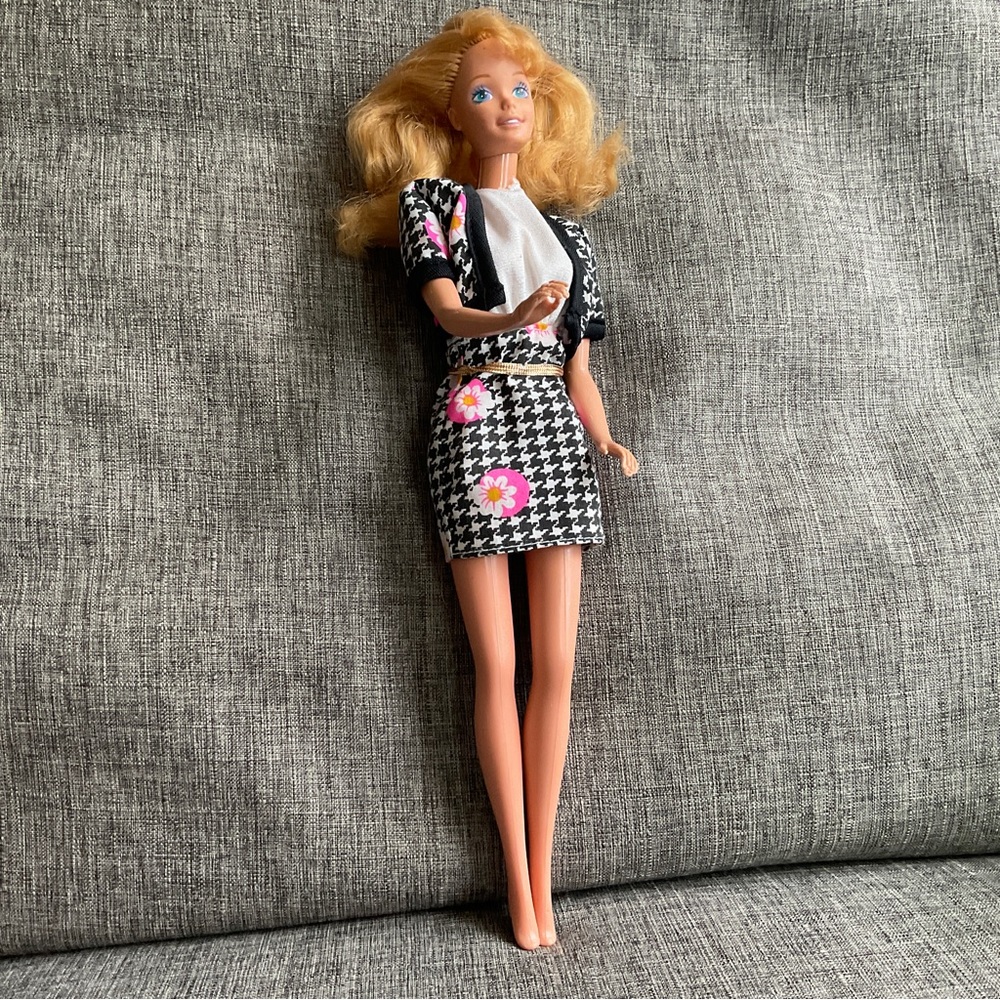 vintage 1966' barbie In Dream Vacation-Paris Outfit